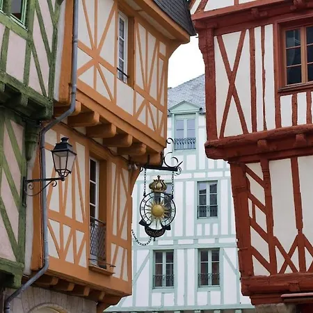 Studio Saint-Vincent 150M Du Port Vannes Exterior photo